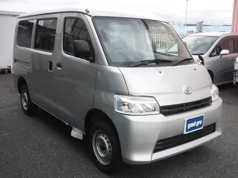 Toyota TownAce Van