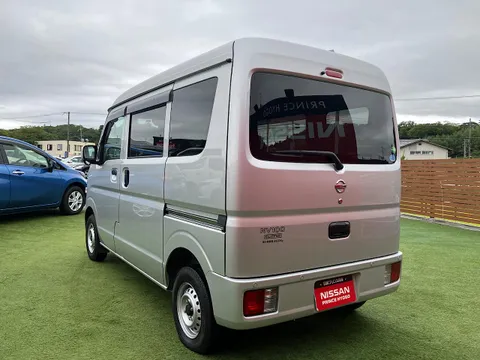 Nissan Clipper