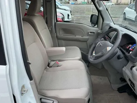 Nissan Clipper Rio