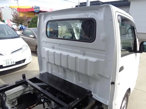 Nissan Clipper Truck