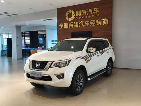 Nissan Terra