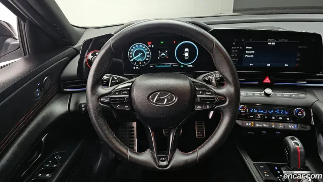 Hyundai Elantra (Avante)