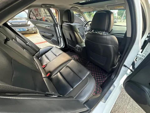 Cadillac ATS-L