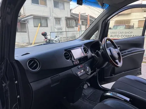 Daihatsu Tanto Exe