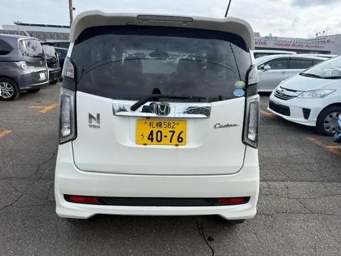 Honda N-WGN Custom