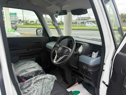 Suzuki Spacia Base