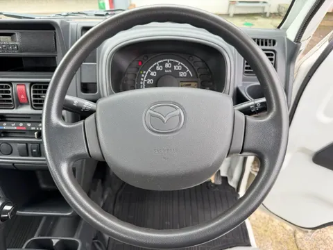 Mazda Scrum Truck