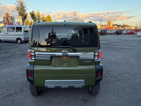 Daihatsu Taft