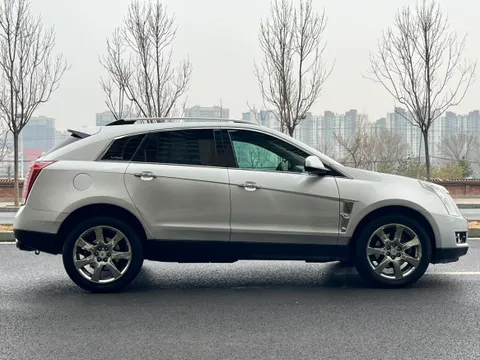 Cadillac SRX