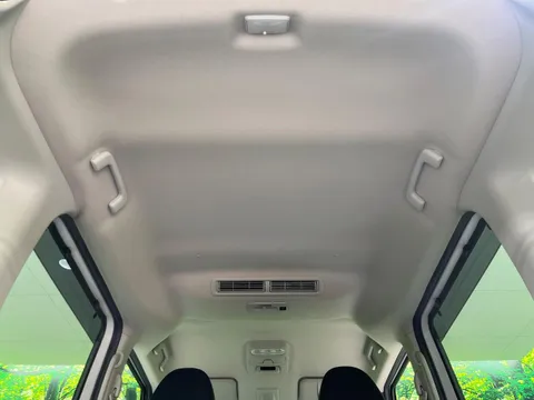 Mitsubishi eK X Space