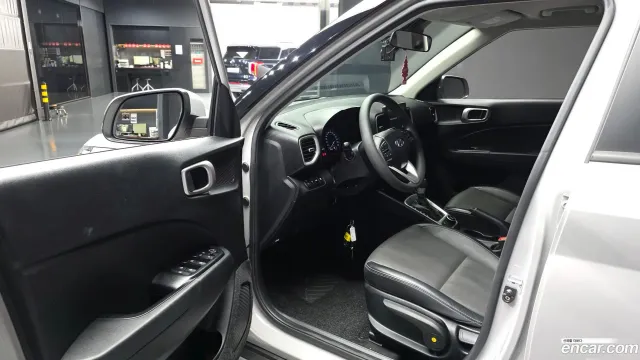 Hyundai Venue