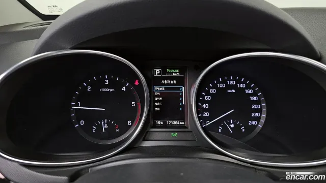 Hyundai Grand Santa Fe (Maxcruz)