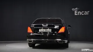 Genesis G90 (EQ900)