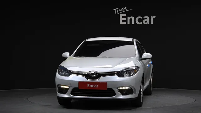 Renault SM3