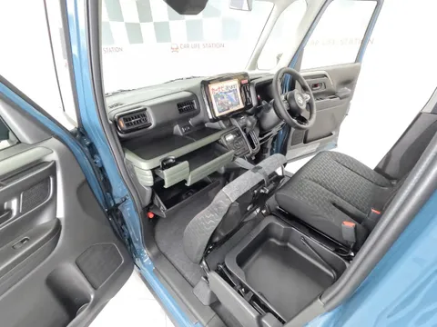 Suzuki Spacia Gear