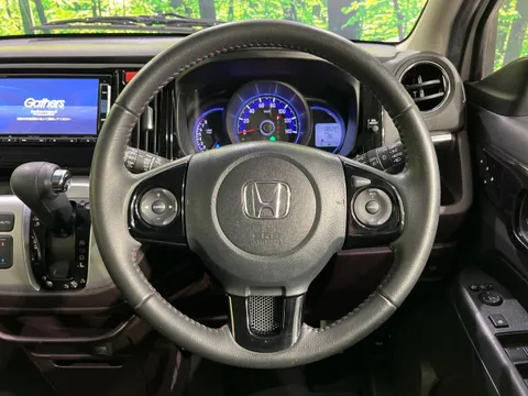 Honda N-WGN Custom