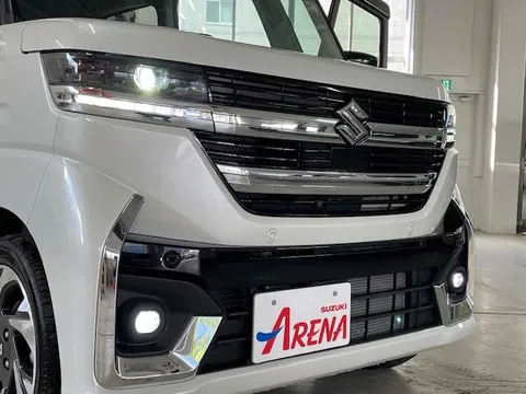 Suzuki Spacia Custom