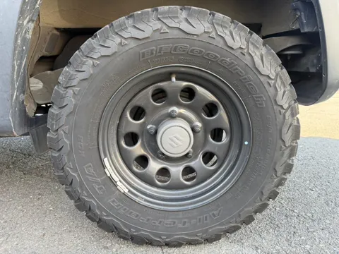 Suzuki Jimny Sierra
