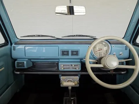 Nissan Pao