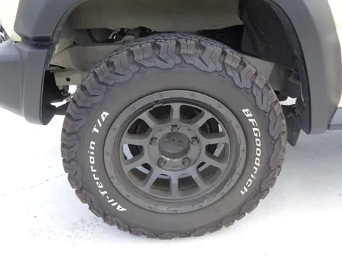 Suzuki Jimny Sierra
