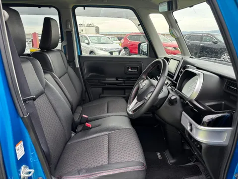 Suzuki Spacia Custom