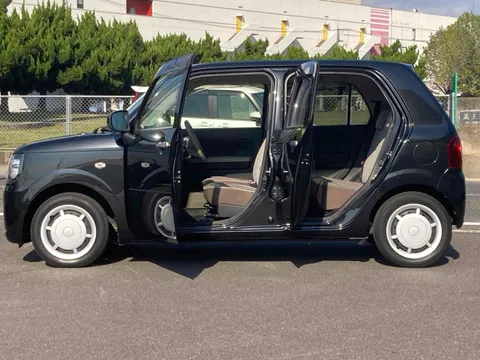 Daihatsu Mira Tocot