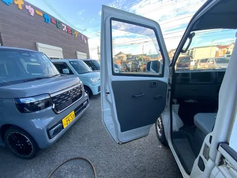 Mitsubishi Minicab Truck