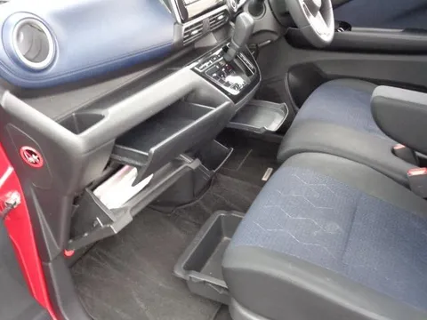 Mitsubishi eK X
