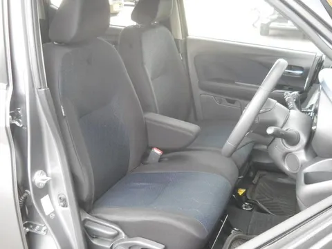 Mitsubishi eK X