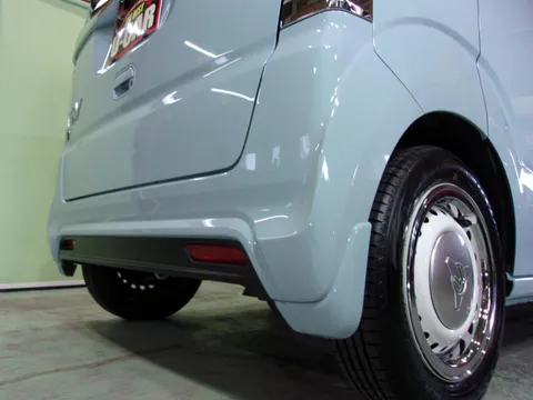Honda N-BOX Slash