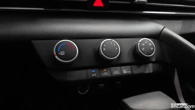 Hyundai Elantra (Avante)