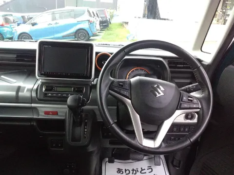 Suzuki Spacia Gear