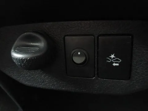 Toyota Yaris (Vitz)