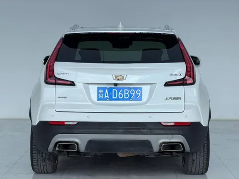 Cadillac XT4