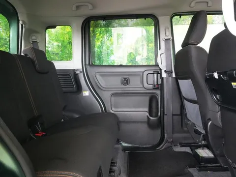 Suzuki Spacia Gear