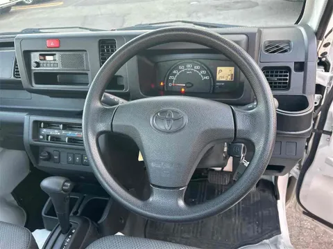 Toyota Pixis Truck