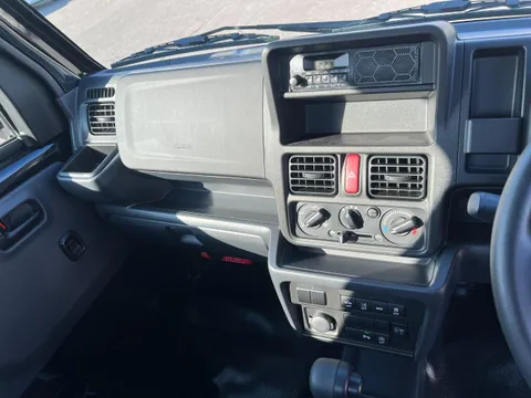 Suzuki Carry Track