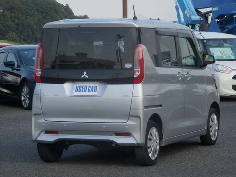 Mitsubishi eK Space