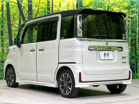 Suzuki Spacia Custom