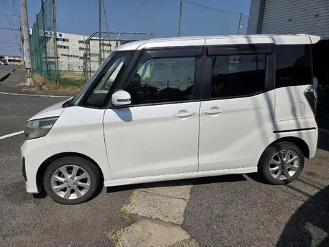 Mitsubishi eK Space Custom