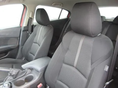 Mazda Axela Sport