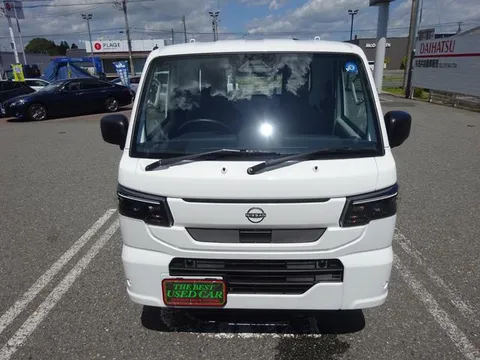 Nissan Clipper Truck