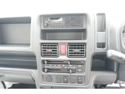 Nissan Clipper Truck