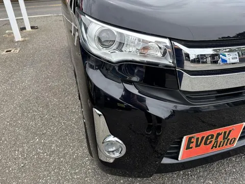Mitsubishi eK Custom