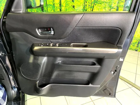 Suzuki Spacia Custom Z