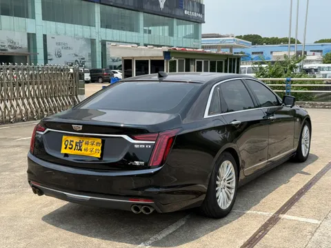 Cadillac CT6