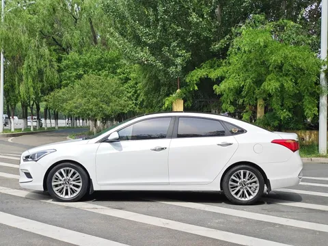 Hyundai Mistra
