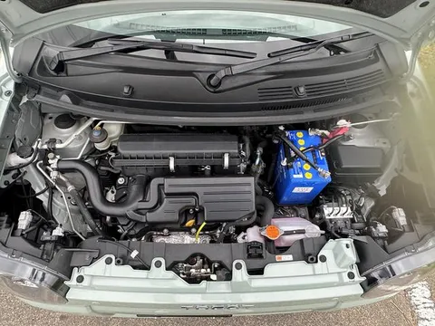 Daihatsu Mira Tocot