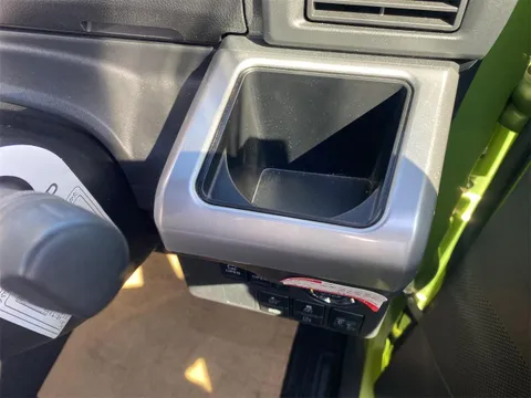 Toyota Pixis Mega