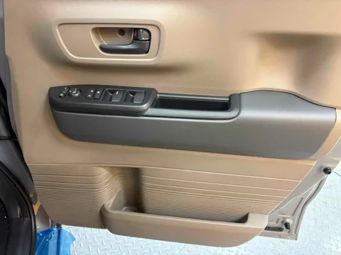 Honda N-BOX Joy